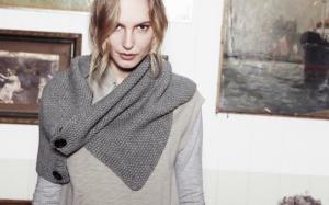David Jones locks down deals